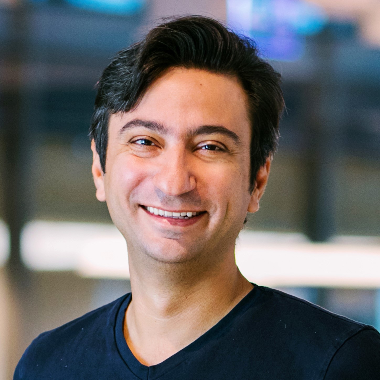 وليد منصور
